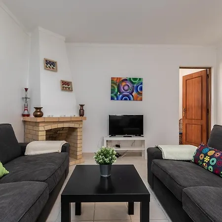 Akisol Olhos De Agua Pine Ii Apartment *